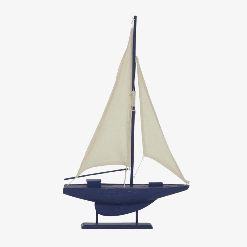 Velero de madera azul